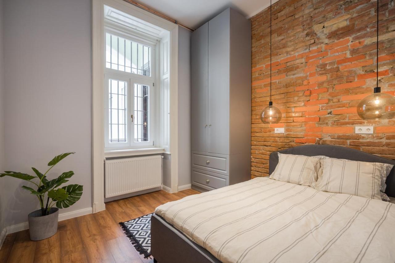A32 Boutique Apartments, Best Location By Bqa Будапеща Екстериор снимка
